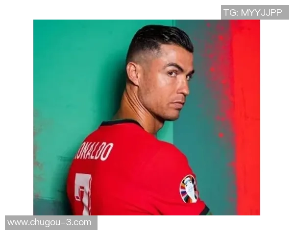 足球场上的另类风采：那些球星搞怪背后的趣事与精彩瞬间